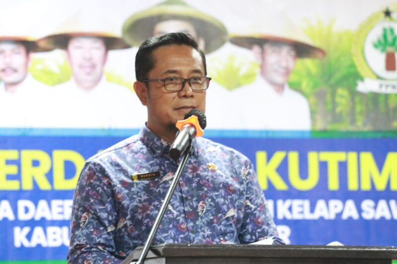 Buka Rakerda FPKS Kutim Suroto Berharap Kesejahteraan Petani Sawit