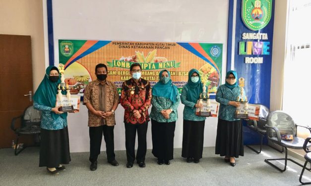 TP PKK Muara Wahau Juara I Lomba Cipta Menu Festival Pangan Lokal Beragam Bergizi, Seimbang dan Aman