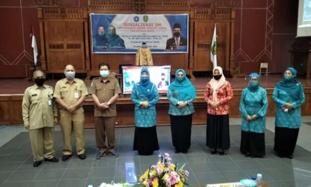 Berkunjung Ke Kutim Ketua TP PKK Kaltim Lakukan Sosialisasi 3M