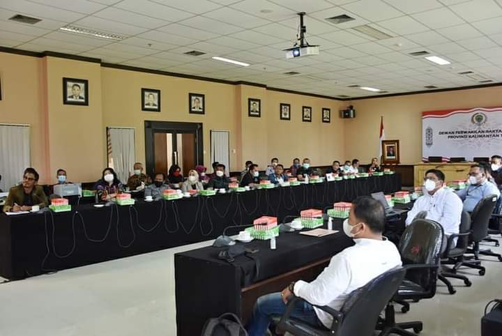 Tim Kerja Badan Keahlian Sekjen DPR-RI Dan DPRD Kaltim Bahas RUU Provinsi Kaltim