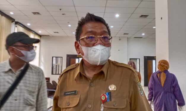 Anggota DPRD Kaltim di Suntik Vaksin Tahap Kedua