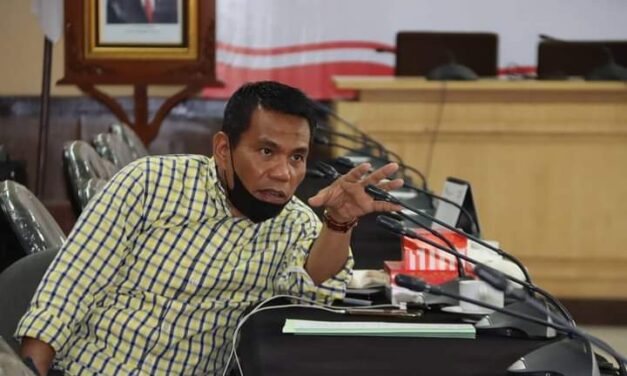 Rusman Ya’qub Pimpin Rapat Internal Pansus LKPJ