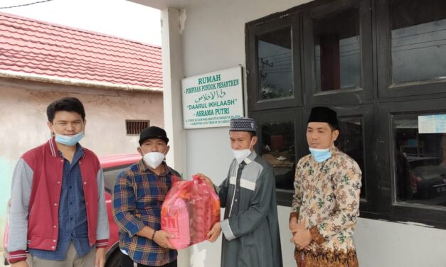 Sinergi AJKT dan PT KPC, Paket Sembako Untuk Pondok Pesantren