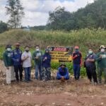 DPKP Kutim Pasang Peringatan Adanya Buaya di Gang Family dan Folder