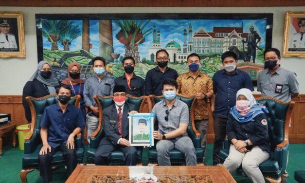 Silaturahmi ke Bupati Kutim, AJKT Siap Bersinergi