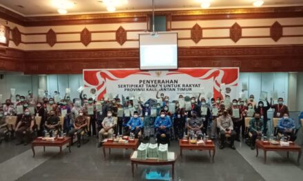 Program PTSL, 9.634 Bidang Sertifikat Tanah Warga Kutim Diserahan Menteri ATR 