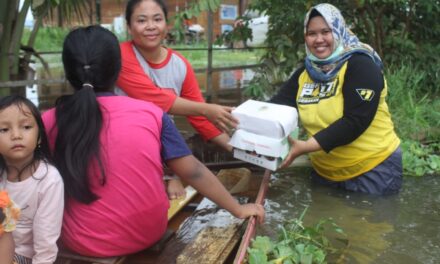 Tinjau Korban Banjir Di Bengalon, Tim Gerak P4STI Salurkan Bantuan