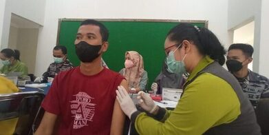 Menjelang Lebaran, Warga Antusias Disuntik Vaksin Booster