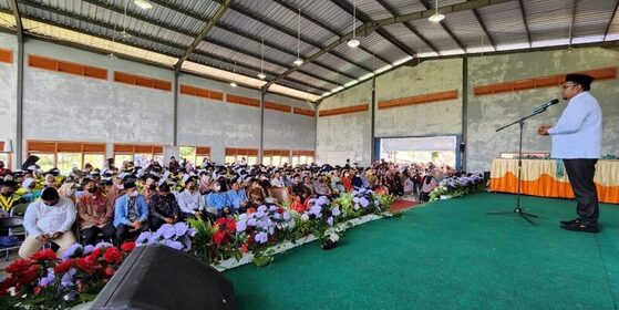 Wabup Kasmidi Bulang Hadiri Wisuda 290 Santri TK/TPA Kecamatan Teluk Pandan