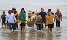 Pelas Laut di Pantai Sekerat, Upaya Lestarikan Adat Budaya Kutai