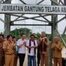 Anggota DPR RI, H. Irwan Resmikan Jembatan Gantung Terpanjang di Kaltim