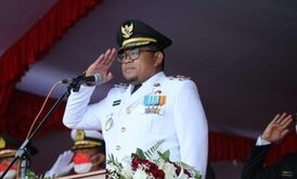 Penurunan Bendera Merah Putih Berjalan Khidmat, Wabup Kasmidi Sebagai Inspektur Upacara