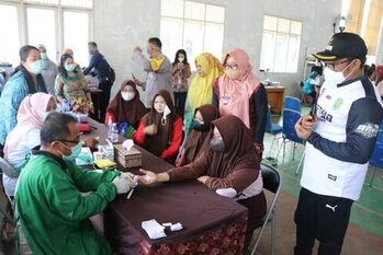 Kasmidi Launching Gerakan Remaja Cegah Stunting, Aksi Gerak Atasi ...