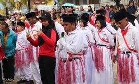 SLB Negeri Sangatta Utara Juara Favorit Lomba Gerak Jalan Merdeka Belajar