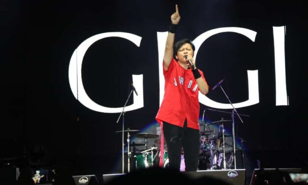 Tampil Memukau, GIGI Bawakan Tembang Hits di Magic Land Night