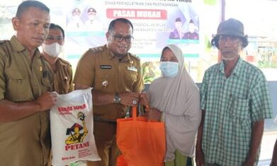 Pengendalian Inflasi Dampak Kenaikan BBM, Disperindag Kutim Gelar Pasar Murah