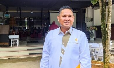 Terbentur KBK, Yan Minta Pemerintah Duduk Bersama Carikan Solusi Petani