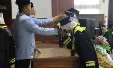 Cetak Generasi Qur’ani, 302 Santri Sangatta Utara di Wisuda
