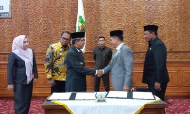 Pandanganan fraksi-fraksi tentang RAPBD Kutim 2023