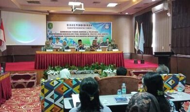 Disdik Kutim Gelar Bimtek Membatik Pastry and Bakery Serta Kecakapan Wirausaha