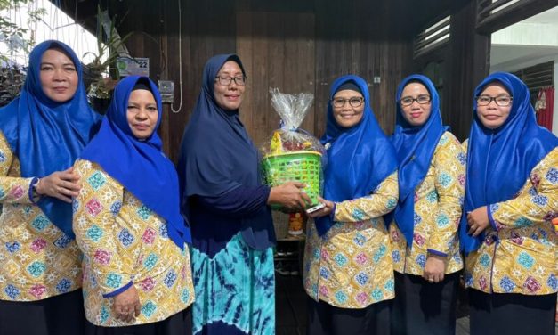 Di Hari Ibu, TP PKK Kutim Silaturahmi Dengan Pengurus Periode Terdahulu