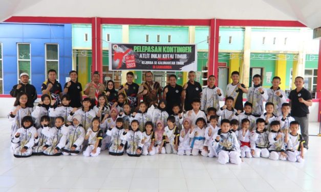 Wabup Kasmidi Lepas Atlet Inkai Kutim Berlaga di Walikota Cup Balikpapan dan Kejurda se Kaltim