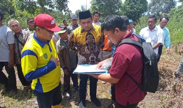 Di Peresmian Tempat Pemakaman Umum, Kasmidi Sumbang 1 Hektar