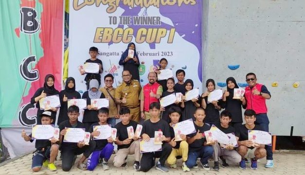 Tutup EBCC CUP I, Kasmidi Harap Pemanjat Tebing Usia Muda Mampu Torehkan Prestasi Terbaik