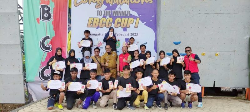 Tutup EBCC CUP I, Kasmidi Harap Pemanjat Tebing Usia Muda Mampu Torehkan Prestasi Terbaik