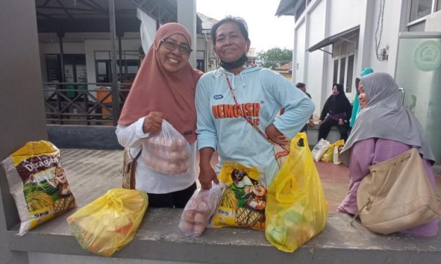 Merasa Terbantu, Warga Minta GOW Kutim Terus Gelar Pasar Murah