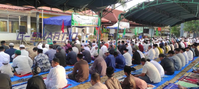 Ribuan Jamaah Muhammadiyah Laksanakan Sholat I’ed di Halaman Kantor Camat Sangatta Utara