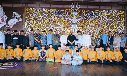 Lamin Dayak Sangatta Gelar Bukber dan berbagi berkah Ramadhan, Dr Felly Lung : Selamat Datang di Rumah Toleransi
