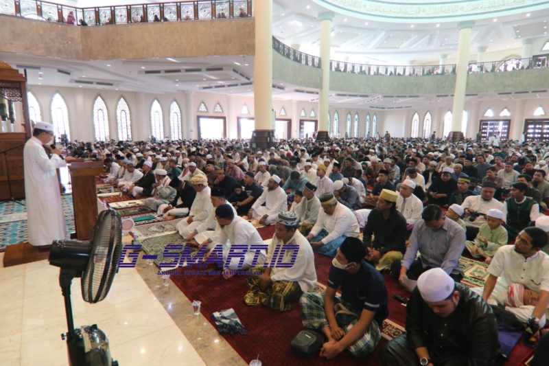 Shalat Ied di Masjid Agung Al Faruq Sangatta di Ikuti Puluhan Ribu Umat Muslim