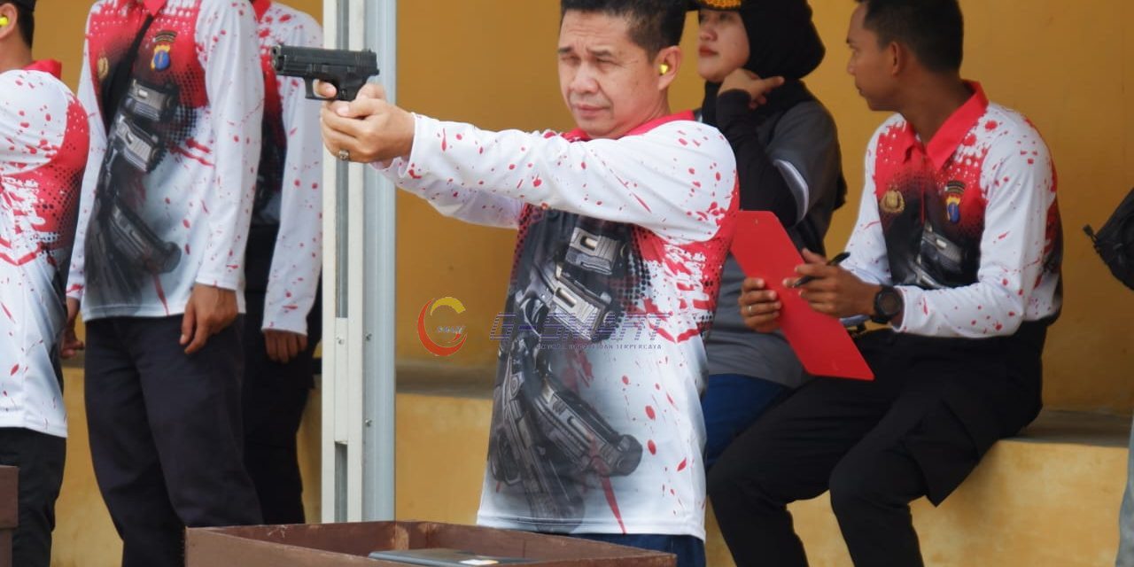 Ketua DPRD Kutim Ikuti Lomba Menembak di HUT Bhayangkara ke-77