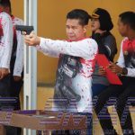 Ketua DPRD Kutim Ikuti Lomba Menembak di HUT Bhayangkara ke-77