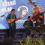 Kolaborasi Musik Modern, Sampe Dayak, Tingkilan Serta Gendang, lagu Sungai Sangatta Juara III di Festival Musik Kreasi Daerah