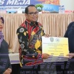 Wabup Kasmidi Buka Turnamen Tenis Meja Antar Klub Dirangkai Pemberian Bantuan Peralatan dan Perlengkapan Tenis Meja