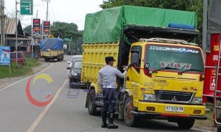 Rajia ODOL di Simpang 3 Perdau, Jaring 41 Unit Kendaraan Angkutan Barang