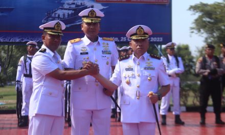 Tampuk Kepemimpinan Lanal Sangatta Resmi Berganti dari Letkol Laut (P) Shodikin ke Letkol Laut (P) Rudi Iskandar