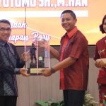 Pisah Sambut Komandan Kodim 0909/KTM, Letkol Inf Ginanjar Wahyutomo Gantikan Letkol Inf Adi Swastika