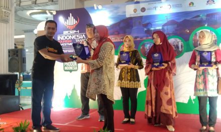 Pemkab Kutim Juara I Stand Terbaik Pada Indonesia Tourism & Trade Investment Expo 2024