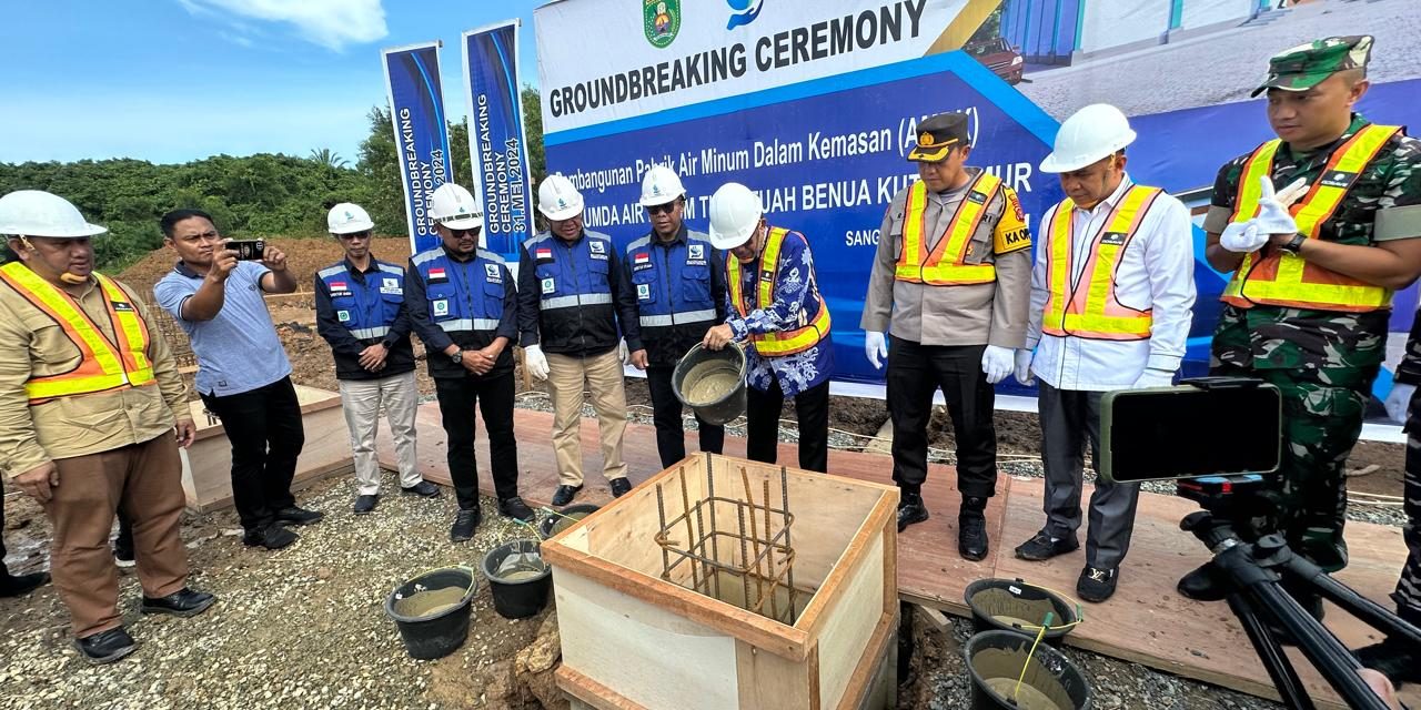 Kembangkan Usaha, Perumda TTB Kutim Ground Breaking Pembangunan Pabrik AMDK