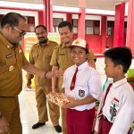 Buka B2SA Goes to School, Wabup Kasmidi : Edukasi Konsumsi Makanan Beragam, Bergizi, Seimbang dan Aman