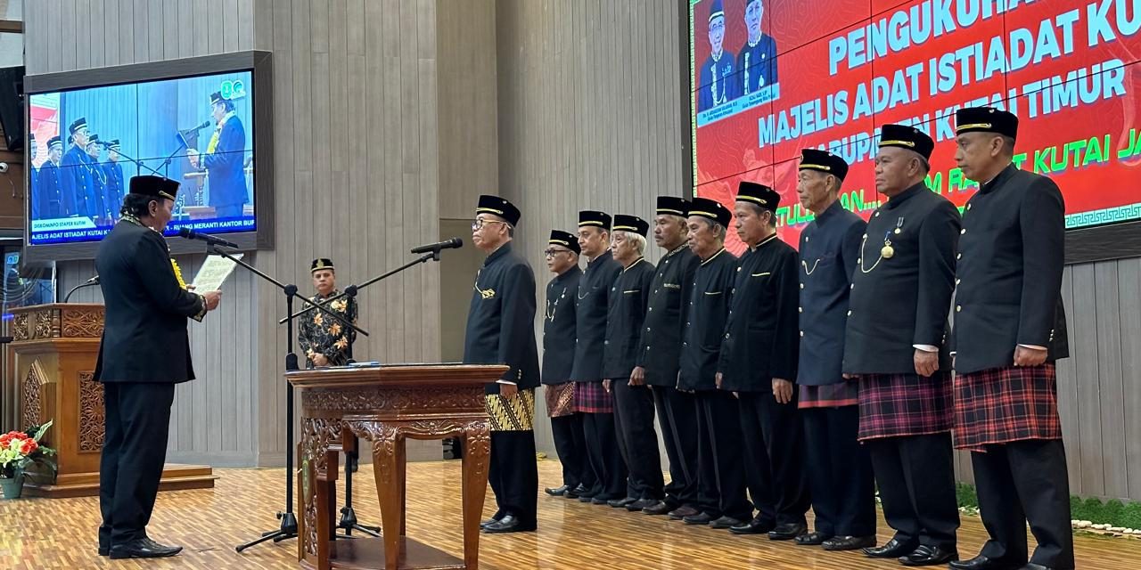 Sultan Kutai Kartanegara Ing Martadipura Kukuhkan Majelis Adat Istiadat Kutim