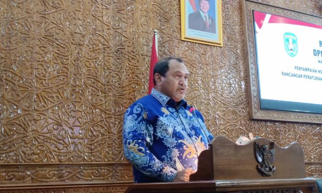 DPRD Kutim Gelar Paripurna Penjelasan Raperda APBD 2025