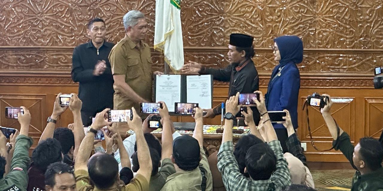 Resmi Disahkan, Perda Pencegahan dan Penanggulangan Bahaya Kebakaran Diharapkan Mendatangkan Manfaat