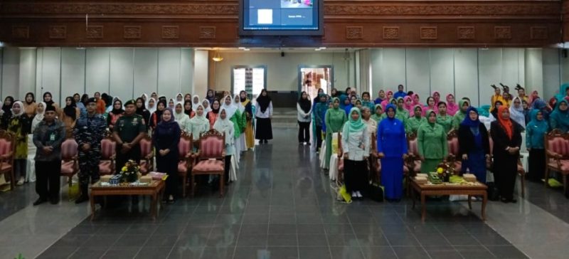 DPPPA Kutai Timur Gelar Seminar Perlindungan Perempuan