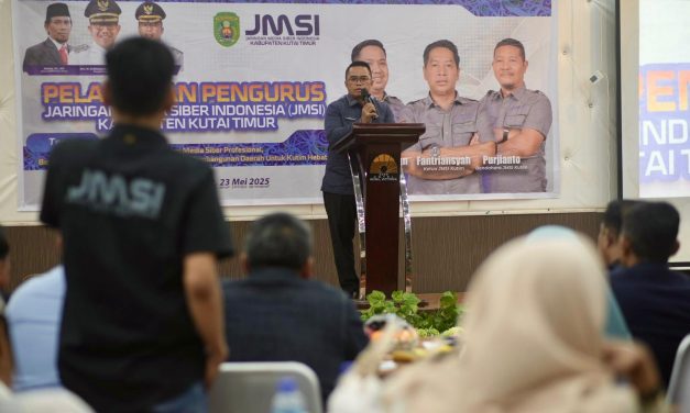 Hadiri Pelantikan Pengurus JMSI Kutim, Wabup Mahyunadi Tekankan Transparansi dan Sinergitas