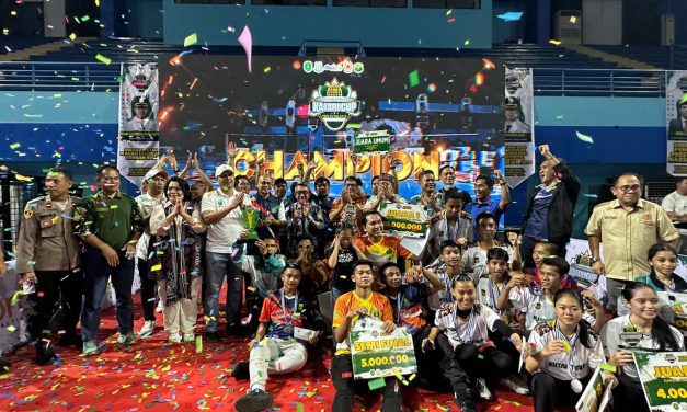 Sengit, Final Kajari Cup PBSI Kutim 2025, Kajari Reopan : Pertandingan Luar Biasa