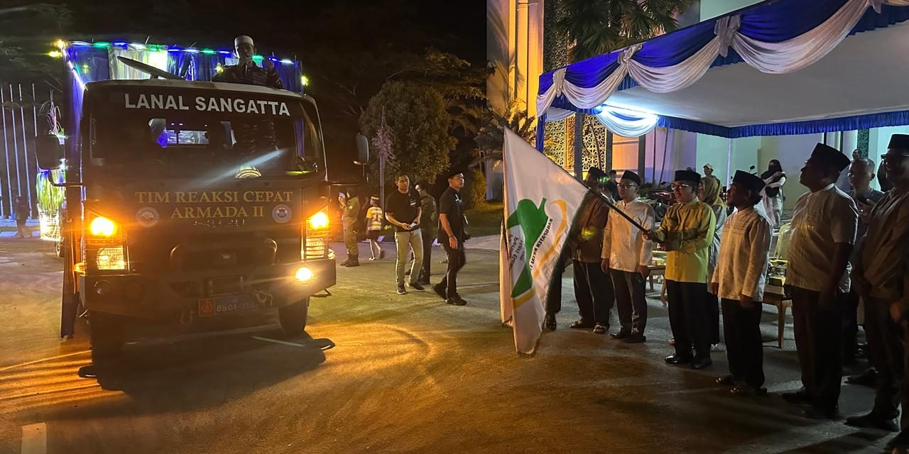 Semarakkan Malam Takbiran Idul Adha 1446 H, Bupati Ardiansyah Lepas Peserta Pawai
